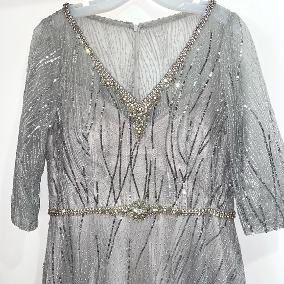 Silver Beaded Evening Gown | Size 14 | Worn Once | Elegant Formal Dress - Picture 4 of 6